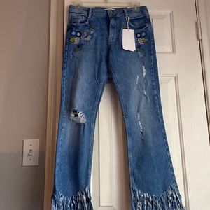 * NWT Zara TRF Crop Flare Denim Pants with Embroidered Flower Details